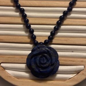 Craved Lapis Luzuli Flower Necklace Beaded